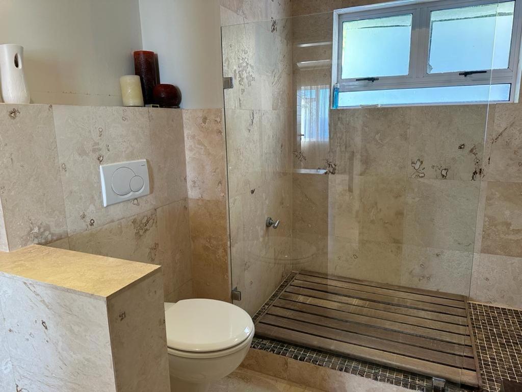 Bgs Luxury Two Bedroom -camps Bay-cape Town Appartement *