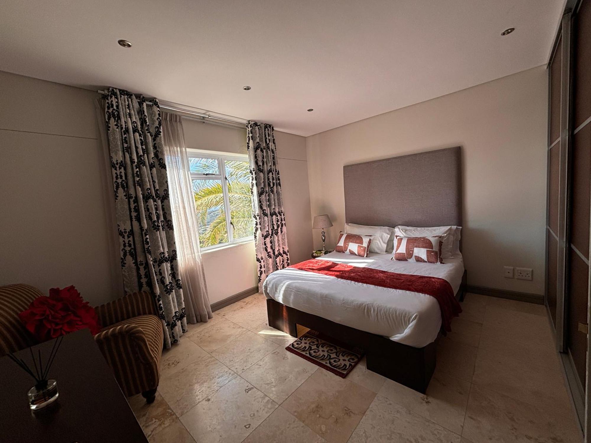 Appartement Bgs Luxury Two Bedroom -camps Bay-cape Town Le Cap